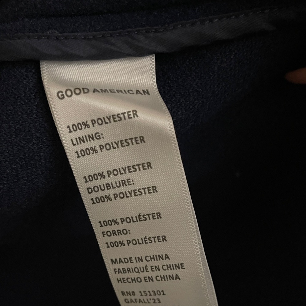 Good American Navy Shacket - Picture 7 of 7